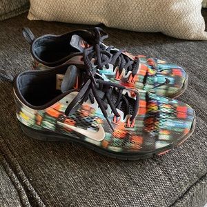 Nike Free TR Fit 4 sneakers.